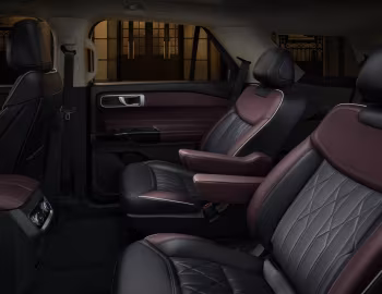 Интерьер Ford Explorer [China] '2022–н.в.