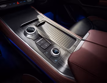 Интерьер Ford Explorer [China] '2022–н.в.
