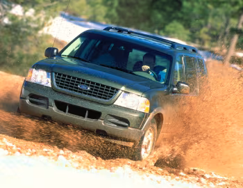 2001–05 Ford Explorer (U152) '2000–05