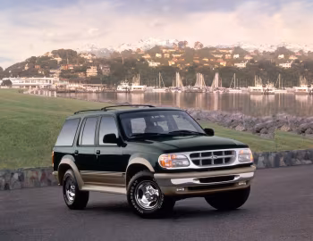 1995–98 Ford Explorer Eddie Bauer [North America] '11.1994–98