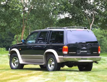 Ford Explorer Eddie Bauer [Japan] (1FMXSU34) '11.1996–04.1998