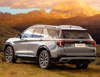 Ford Explorer "Red Gold Edition" [China] '2023–pr.