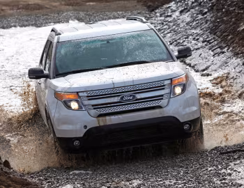 2011–15 Ford Explorer XLT (U502) '2010–15