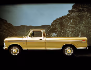 1976 Ford F-100 Ranger XLT Styleside Pickup