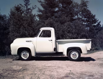 1953 Ford F-100 Pickup (83)