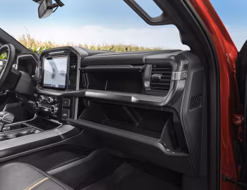 Інтэр'ер 2023–н.ч. Ford F-150 Platinum FX4 SuperCrew [Latam] '2023–н.ч.