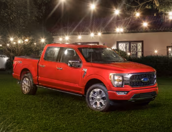 2023–н.ч. Ford F-150 Platinum FX4 SuperCrew [Latam] '2023–н.ч.