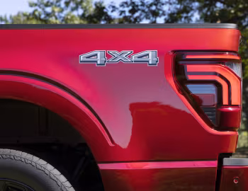 2024–pr. Ford F-150 Lariat SuperCrew '2023–pr.