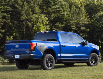 2026 Ford F-150 Lightning STX SuperCrew [North America] '2025–pr.