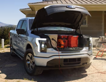 2022–pr. Ford F-150 Lightning XLT SuperCrew '2021–pr.