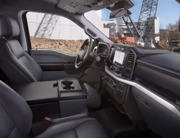 Interior 2021–pr. Ford F-150 XL Regular '2020–pr.