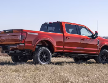 2022 Ford F-250 Super Duty Lariat Tremor Sport Appearance Package Crew Cab '2021–22