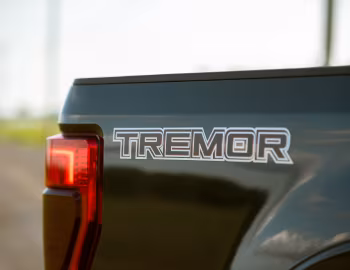 2020–22 Ford F-250 Super Duty Platinum Tremor Off-Road Package Crew Cab '2019–22