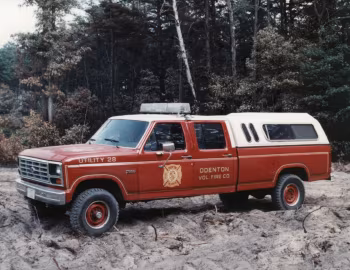 1982 Ford F-350 Crew Cab Utility Truck