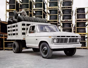 Ford F-350 Stake Truck [Mexico] '1973
