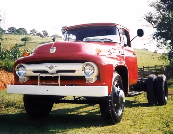 Ford F-600 Chassis Cab [Brazil] '1959–????