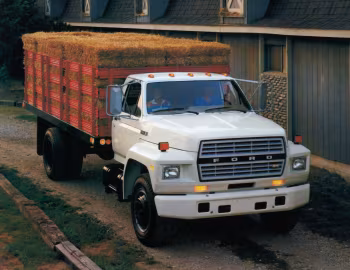1980–83 Ford F-600 Stake Truck