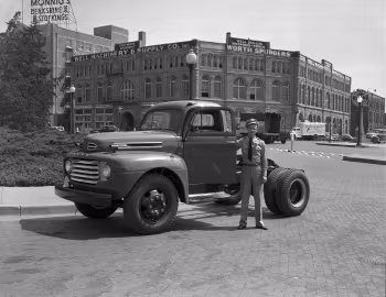 1948–50 Ford F-7 Tractor Truck