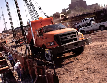 2005–07 Ford F-750 Super Duty Crew Cab