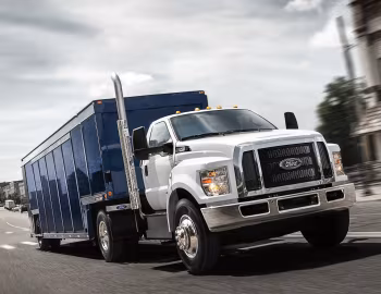 Ford F-750 Super Duty Regular Cab Tractor '2015–pr.