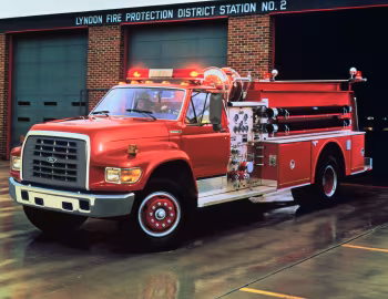 1996 Ford F-800 Grumman Fire Engine