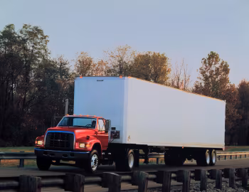 1996 Ford F-800 Tractor Truck