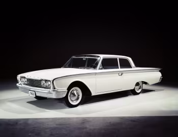 1960 Ford Fairlane Club Sedan (31)