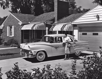 1955 Ford Fairlane 4-door Town Sedan (73C)
