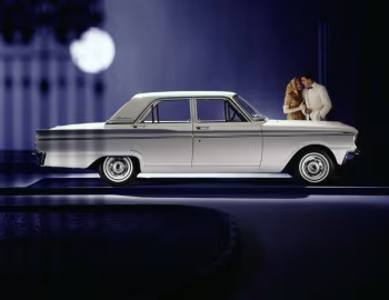 1962 Ford Fairlane 500 4-door Town Sedan (42)
