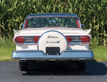 1958 Ford Fairlane 500 Skyliner (U8-51A)