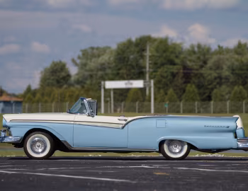 1957 Ford Fairlane 500 Skyliner Retractable Hardtop (U7-51A)