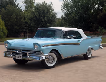 1957 Ford Fairlane 500 Sunliner (76B)
