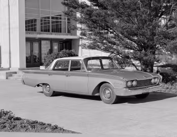 1960 Ford Fairlane 500 Town Sedan [New Zealand]