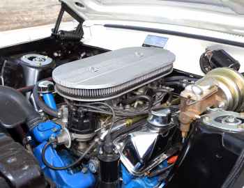 Bajo el capó Ford Fairlane Torino GT Convertible Indy 500 Pace Car '1968