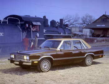 1980 Ford Fairmont 4-door Sedan [North America] (92 54B)
