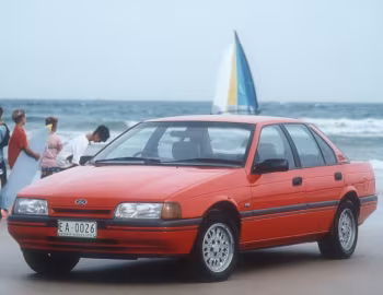 Ford Falcon S [Australia] (EA) '02.1988–10.1989