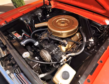 Bajo el capó 1965 Ford Falcon Squire Station Wagon [North America]
