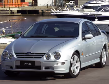 Ford Falcon XR8 [Australia] (AU) '04.2000–10.2001