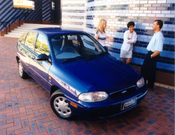 Ford Festiva GLXi 5-door [Australia] (WD) '1997–2000