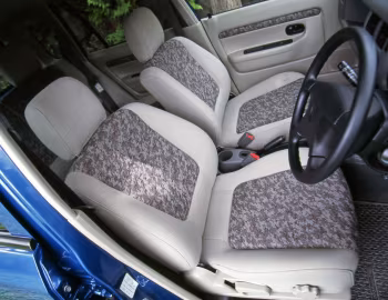 Interior Ford Festiva Mini Wagon SX [Japan] (DW) '08.1996–01.2000