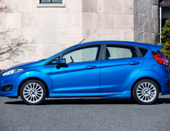 Ford Fiesta [Japan] '2013–17
