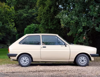 Ford Fiesta Popular [UK-spec] '1981–83