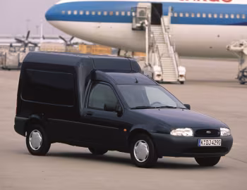 Ford Fiesta Courier Van [EU-spec] '1996–99