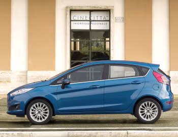 Ford Fiesta 5-door [Worldwide] '2012–17