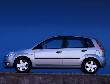 Ford Fiesta 5-door [Worldwide] '2002–05