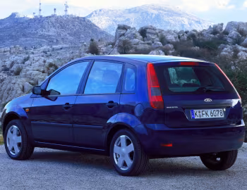 Ford Fiesta 5-door [Worldwide] '2002–05