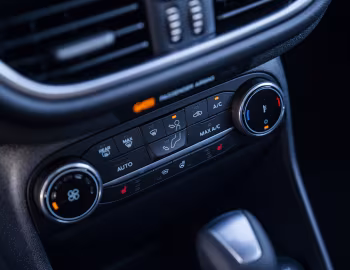 Intérieur Ford Fiesta Active EcoBoost Hybrid [Worldwide] '2021–23