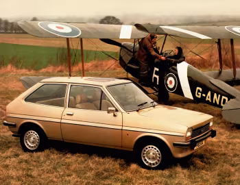 Ford Fiesta Ghia [UK-spec] '1976–81