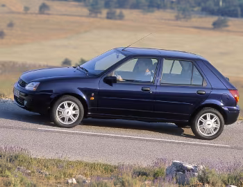 Ford Fiesta Ghia 5-door [Worldwide] (JAS) '1999–2002