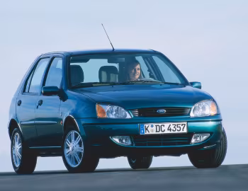 Ford Fiesta Ghia 5-door [Worldwide] (JAS) '1999–2002